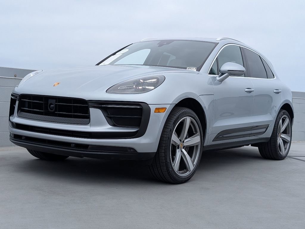 Certified 2024 Porsche Macan
