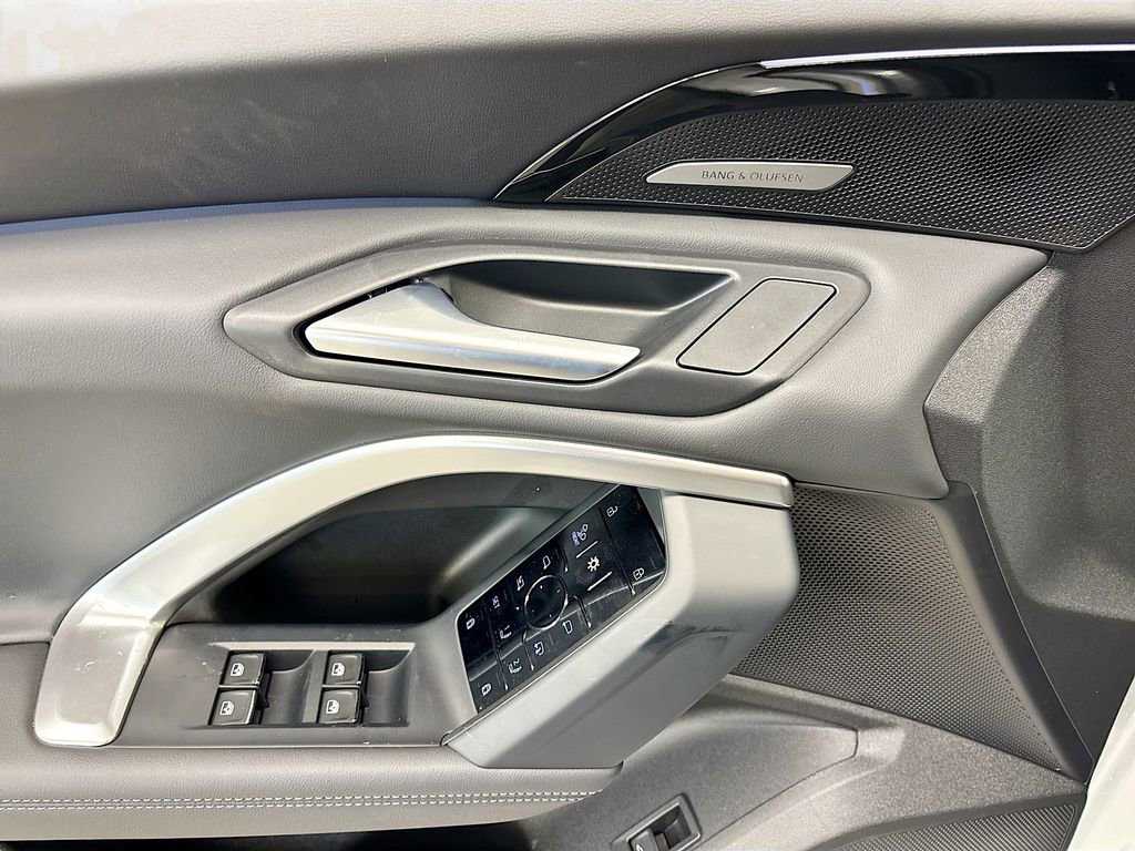 New 2025 Audi Q5 2.0T Premium Plus image 20