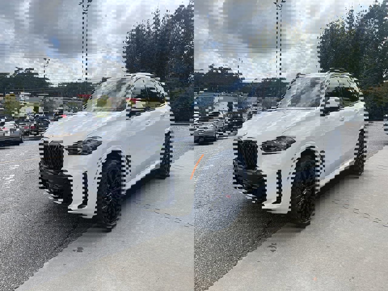 New 2026 BMW X5 sDrive40i w/ M Sport Package image 4