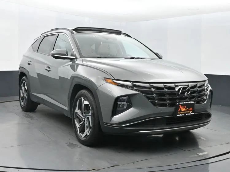 Used 2024 Hyundai Tucson Limited image 2
