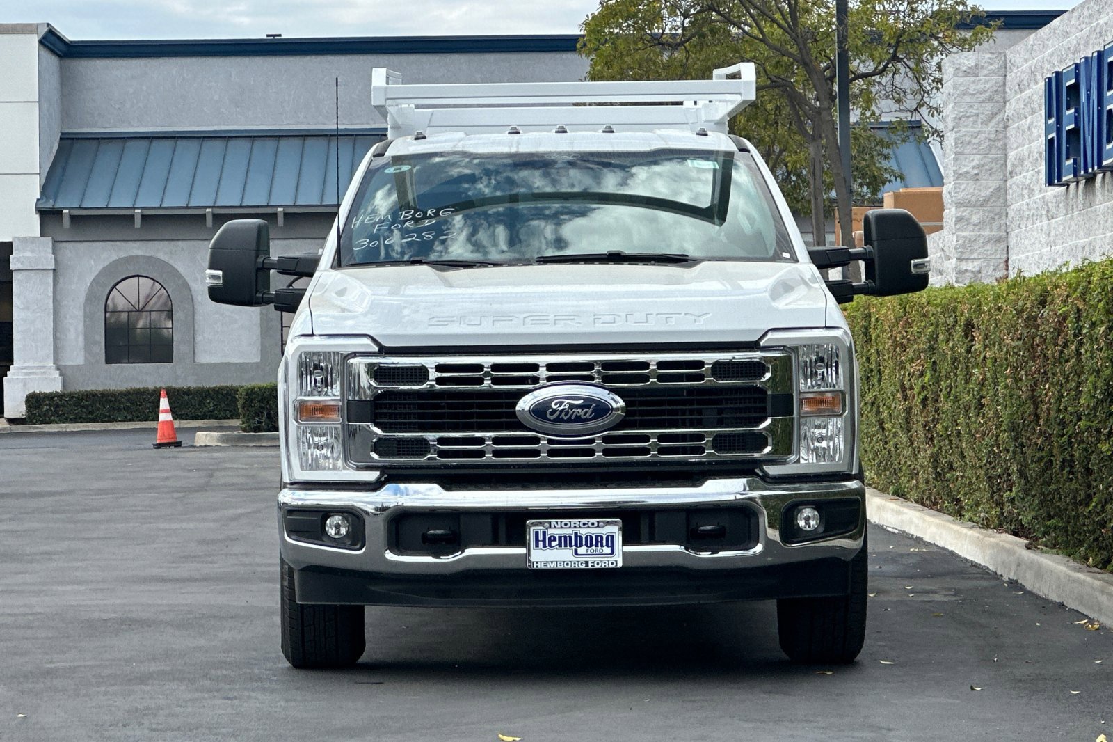 New 2026 Ford F350 2WD Crew Cab Super Duty image 9