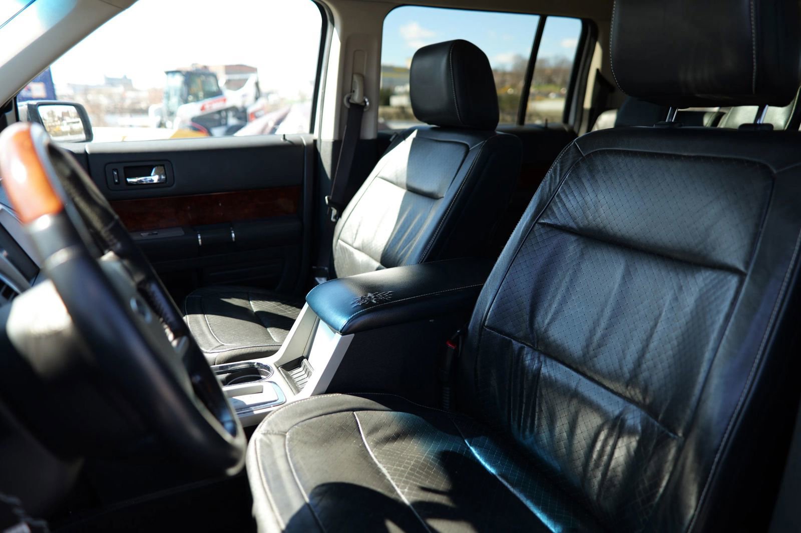 Used 2010 Ford Flex Limited image 19