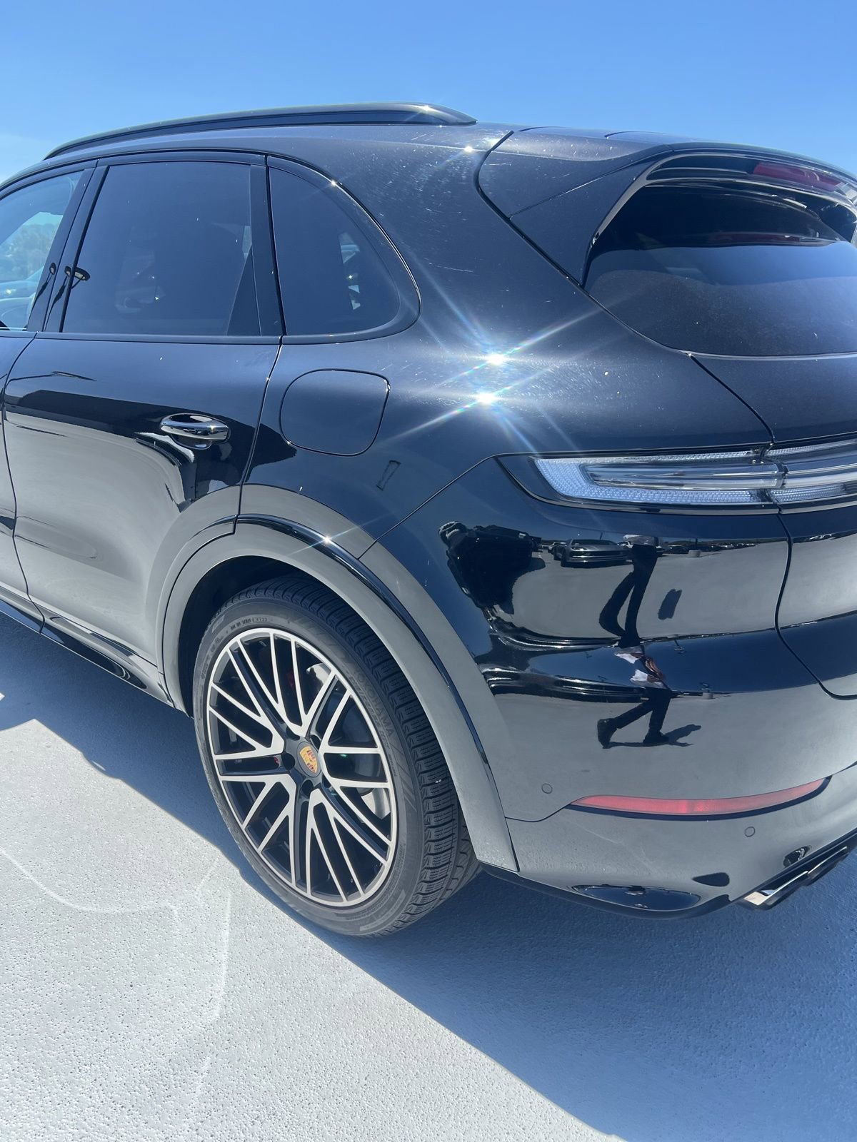 Used 2024 Porsche Cayenne Turbo image 15