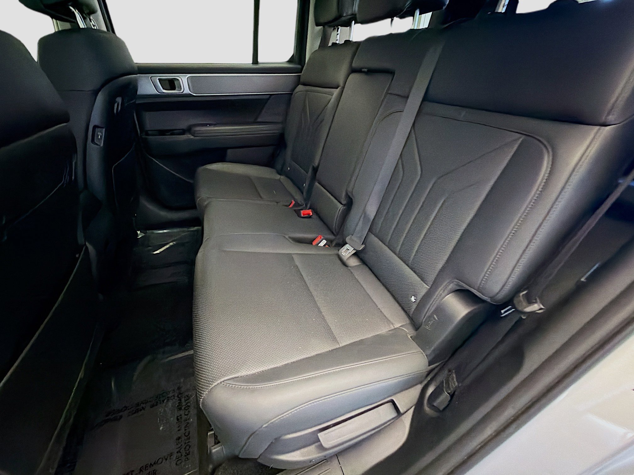 Used 2025 Hyundai Santa Fe SEL image 13