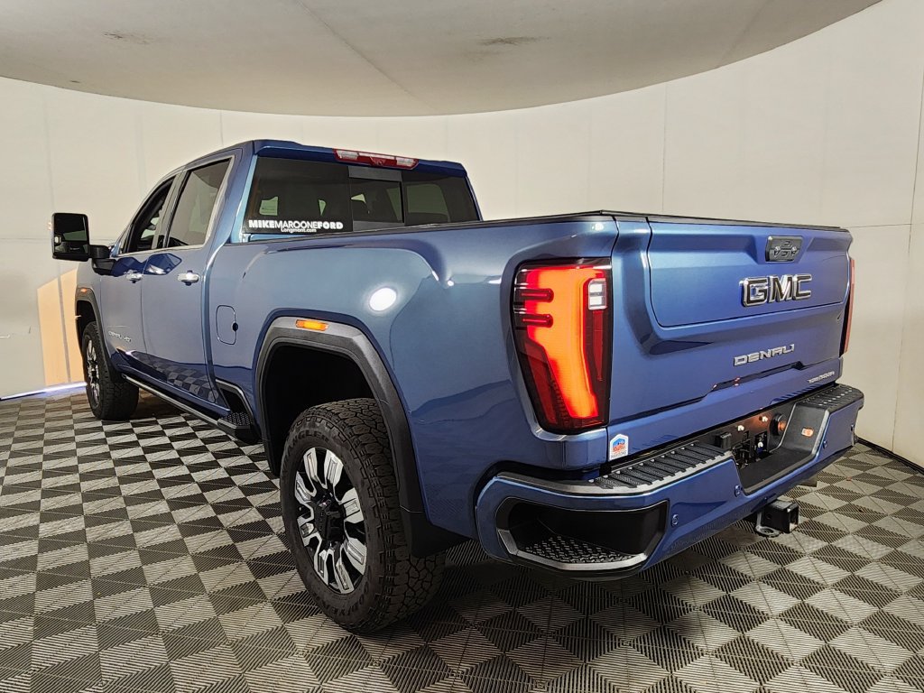 Used 2024 GMC Sierra 2500 Denali w/ Denali Reserve Package AWD/4WD image 5