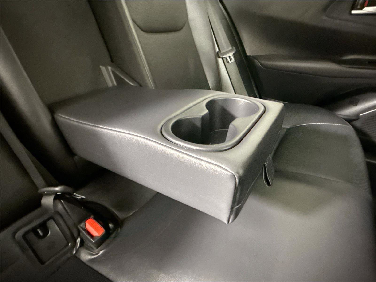 Used 2023 Toyota Prius Prime FWD image 39