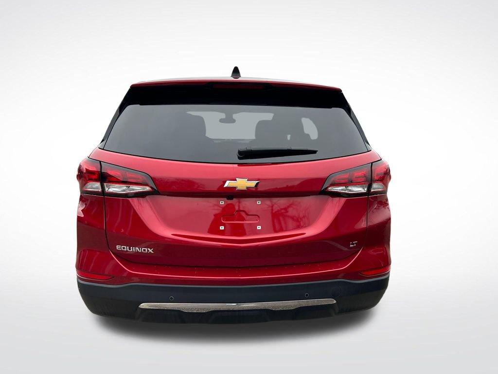 Used 2024 Chevrolet Equinox LT FWD image 5