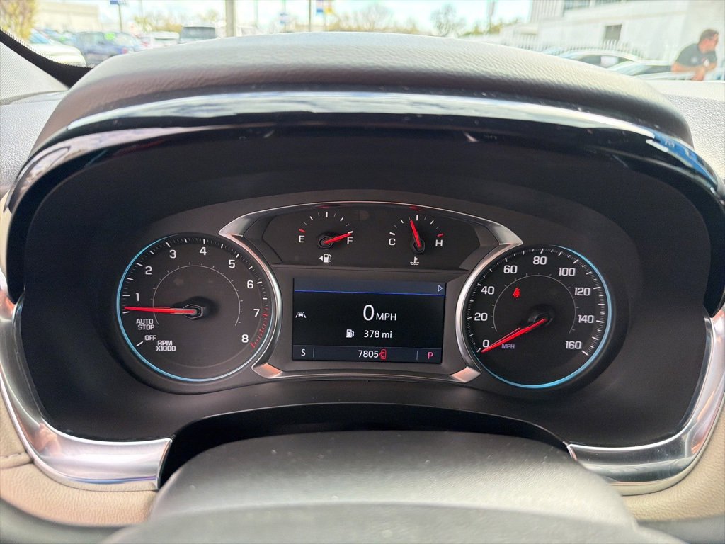 Used 2023 Chevrolet Traverse LT image 23