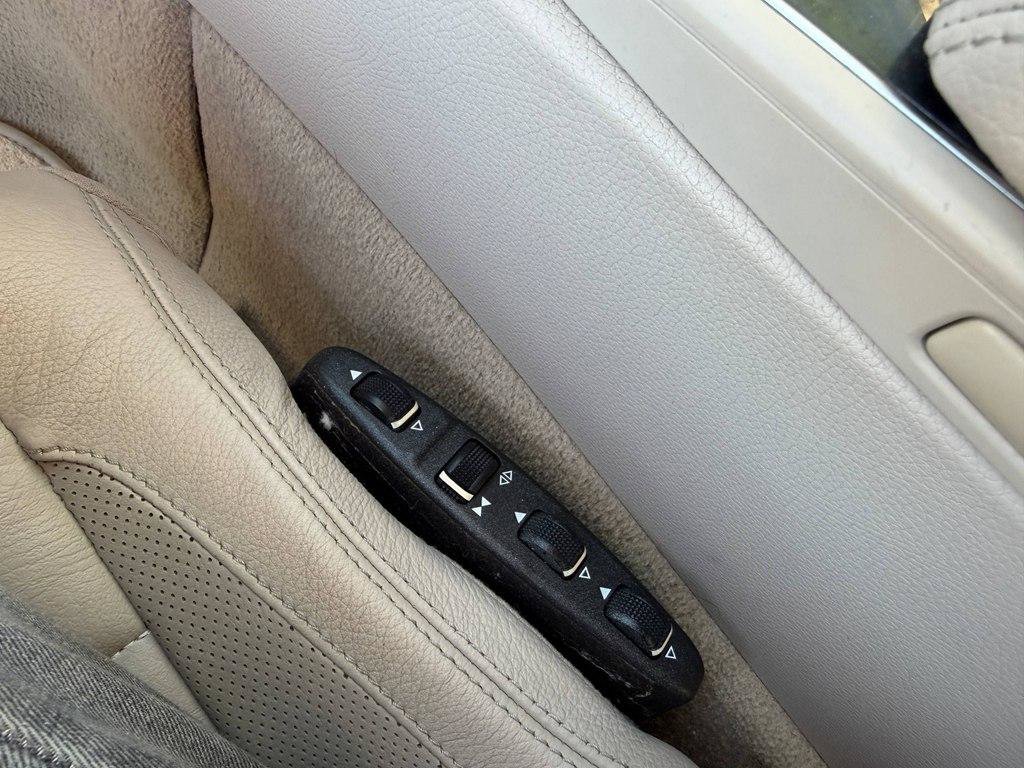 Used 2014 Mercedes-Benz E 350 Coupe image 35
