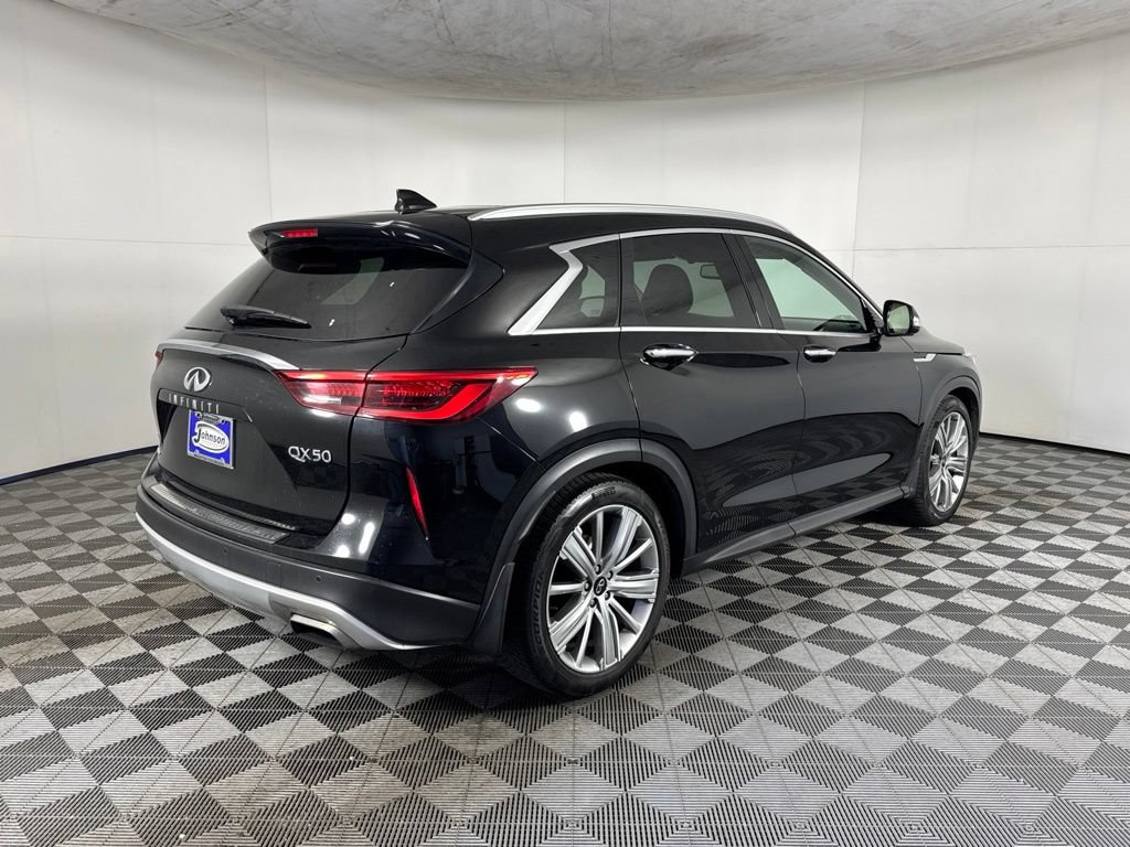 Used 2020 INFINITI QX50 Sensory w/ Proactive Package AWD/4WD image 5