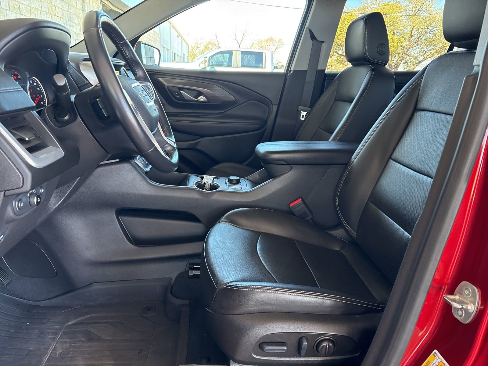 Certified 2022 GMC Terrain SLT w/ LPO, Floor Liner Package image 15