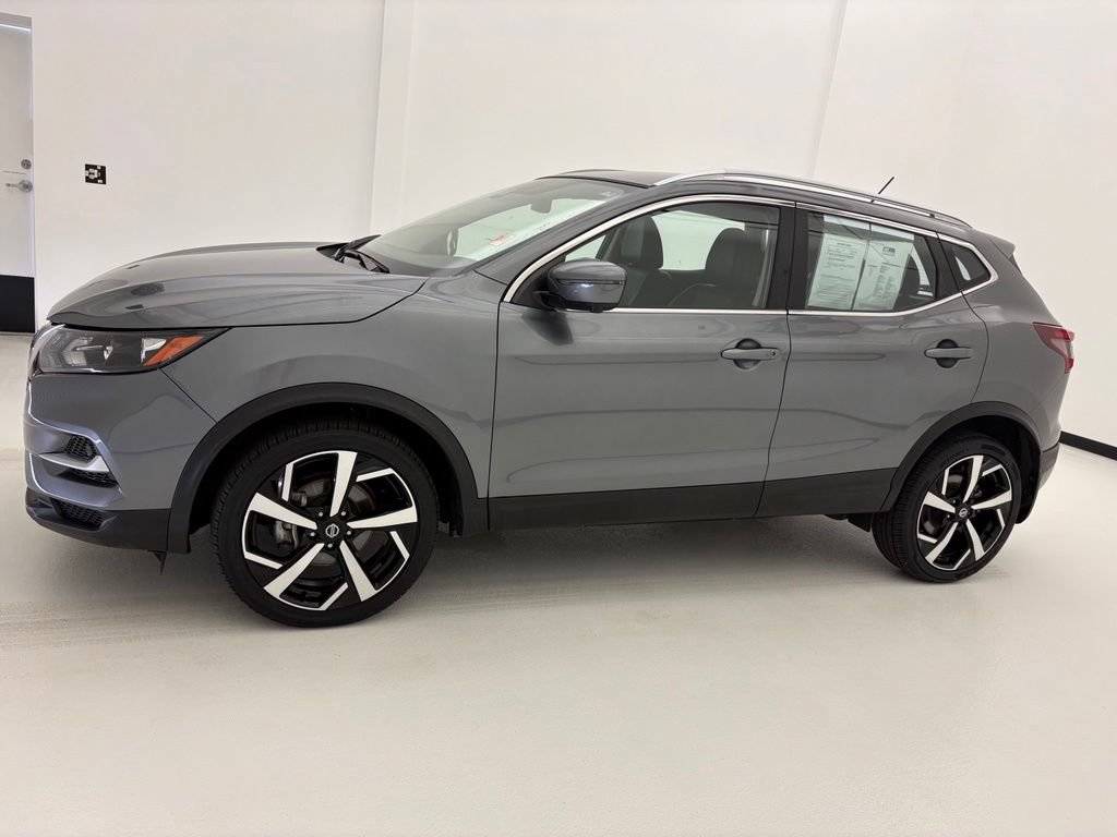 Used 2022 Nissan Rogue Sport SL AWD/4WD image 14