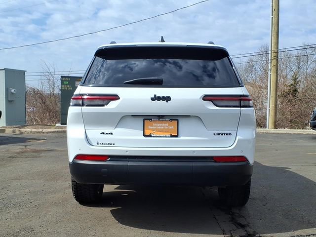 Certified 2023 Jeep Grand Cherokee L Limited w/ Black Appearance Package AWD/4WD image 4