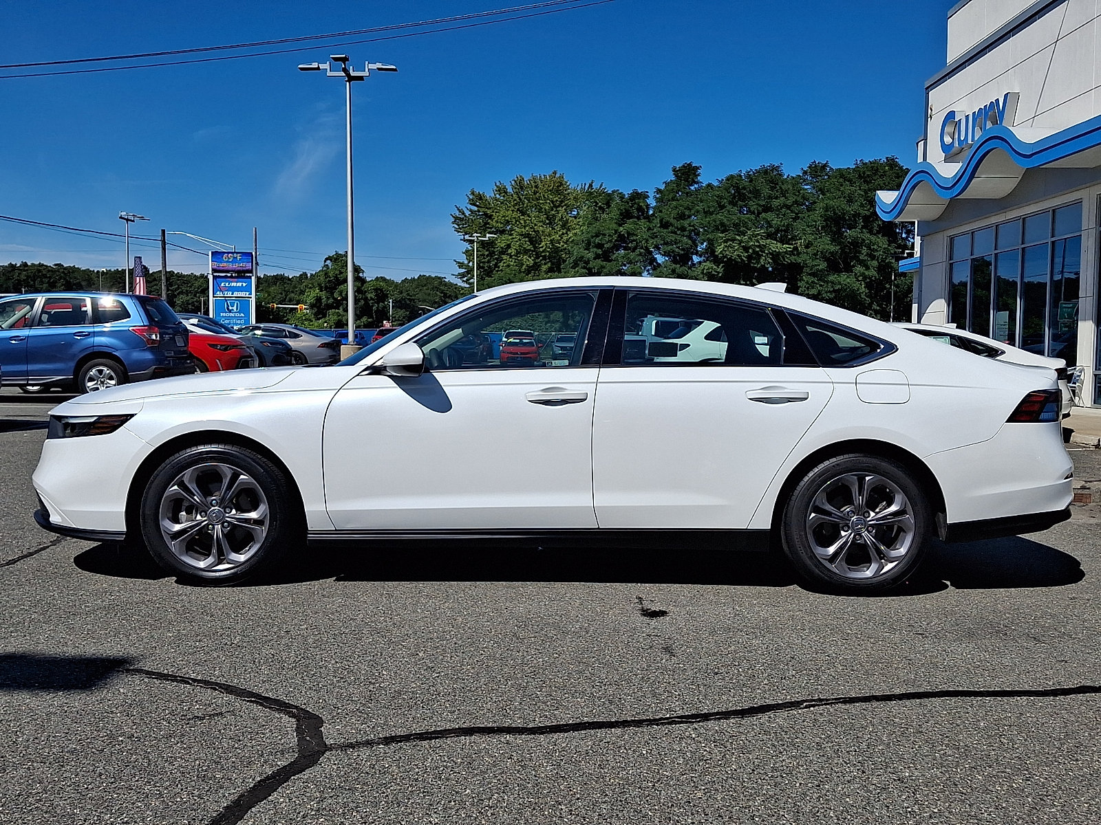 Used 2024 Honda Accord EX image 7