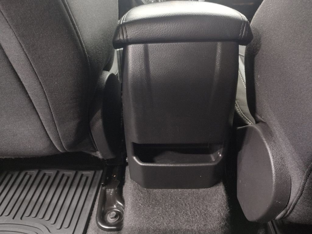 Used 2017 Ford Focus ST image 32