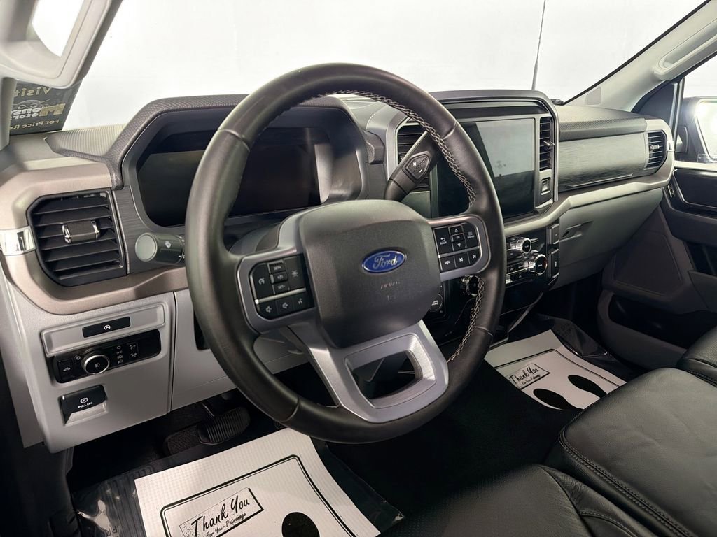 Used 2025 Ford F150 XLT w/ Equipment Group 301A Standard image 9