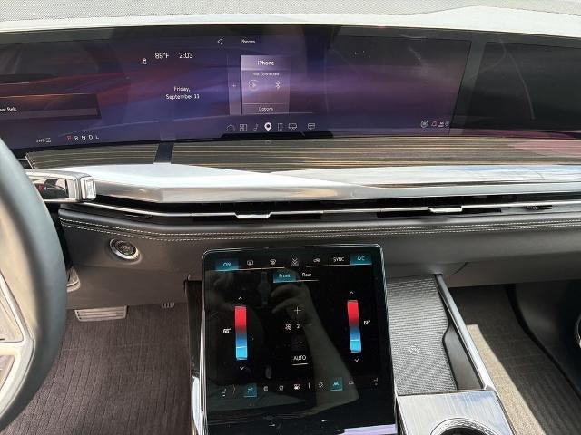 Certified 2025 Cadillac Escalade Premium Luxury w/ LPO, Floor Liner Package AWD/4WD image 30