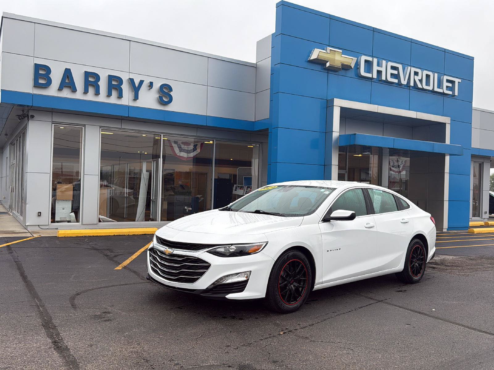 Used 2024 Chevrolet Malibu LT FWD image 1