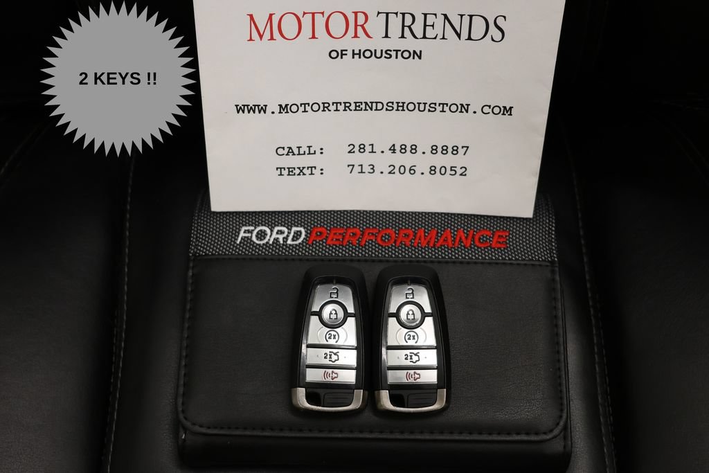 Used 2022 Ford Mustang Shelby GT500 w/ Carbon Fiber Track Pack RWD image 55