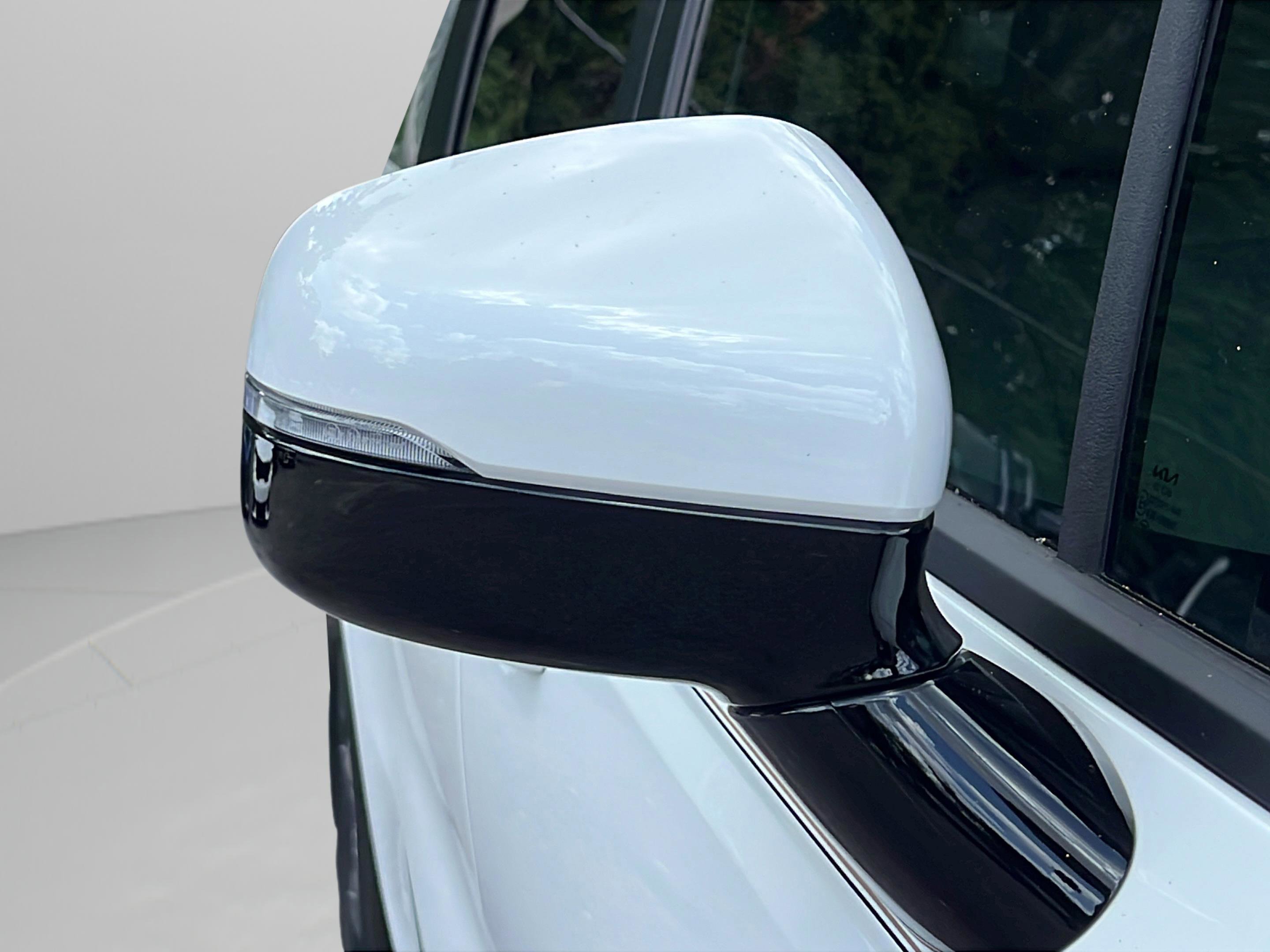 New 2026 Kia Carnival EX FWD image 11