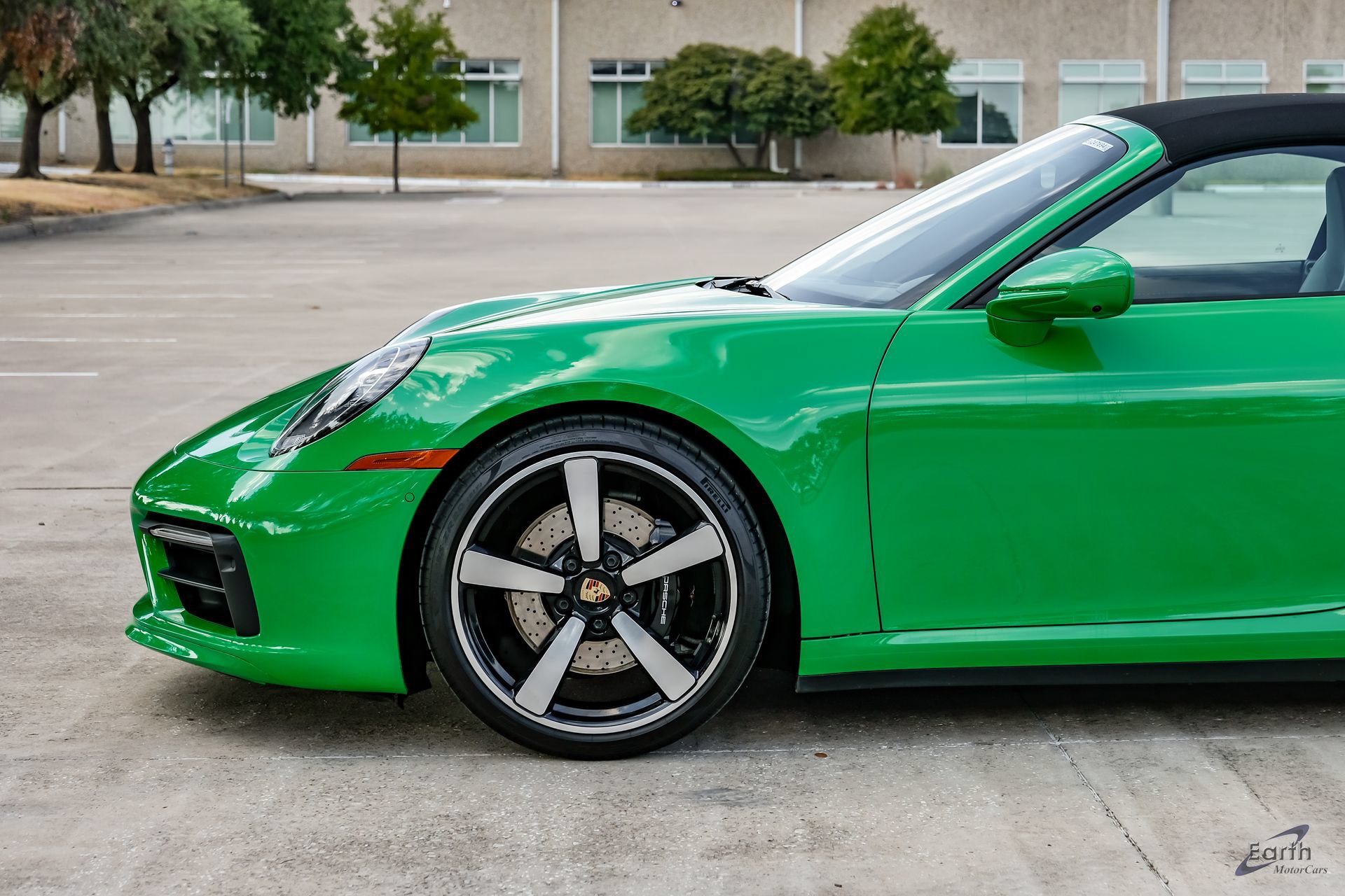 Used 2023 Porsche 911 Carrera 4S AWD/4WD image 9