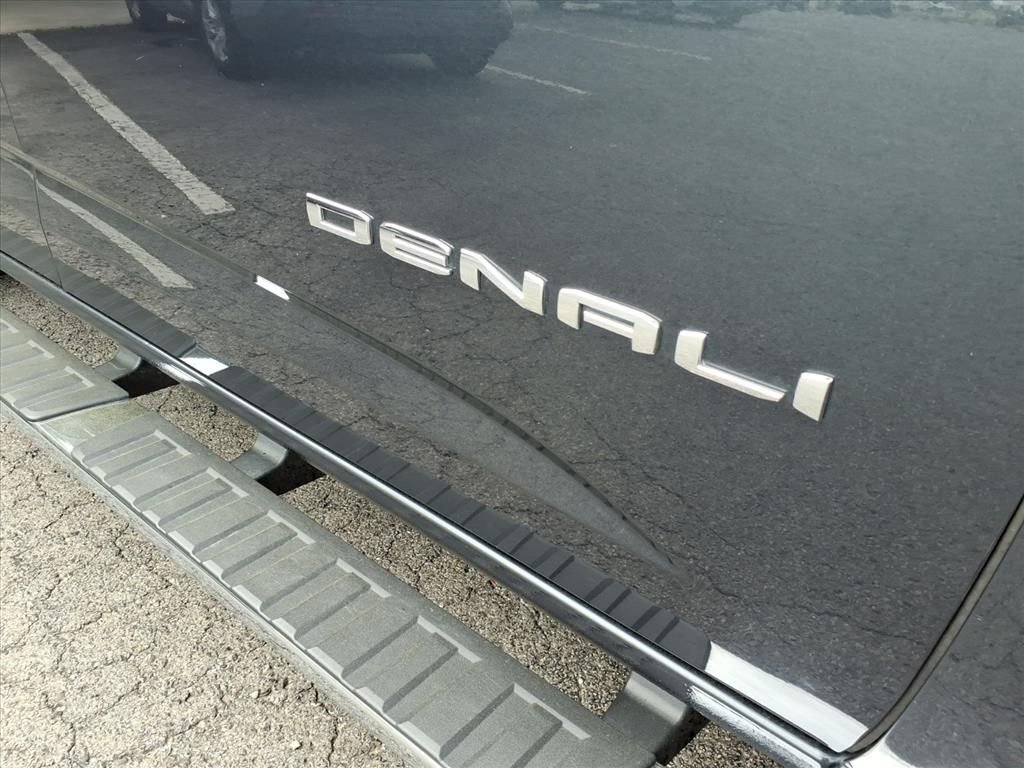 Used 2021 GMC Canyon Denali AWD/4WD image 10