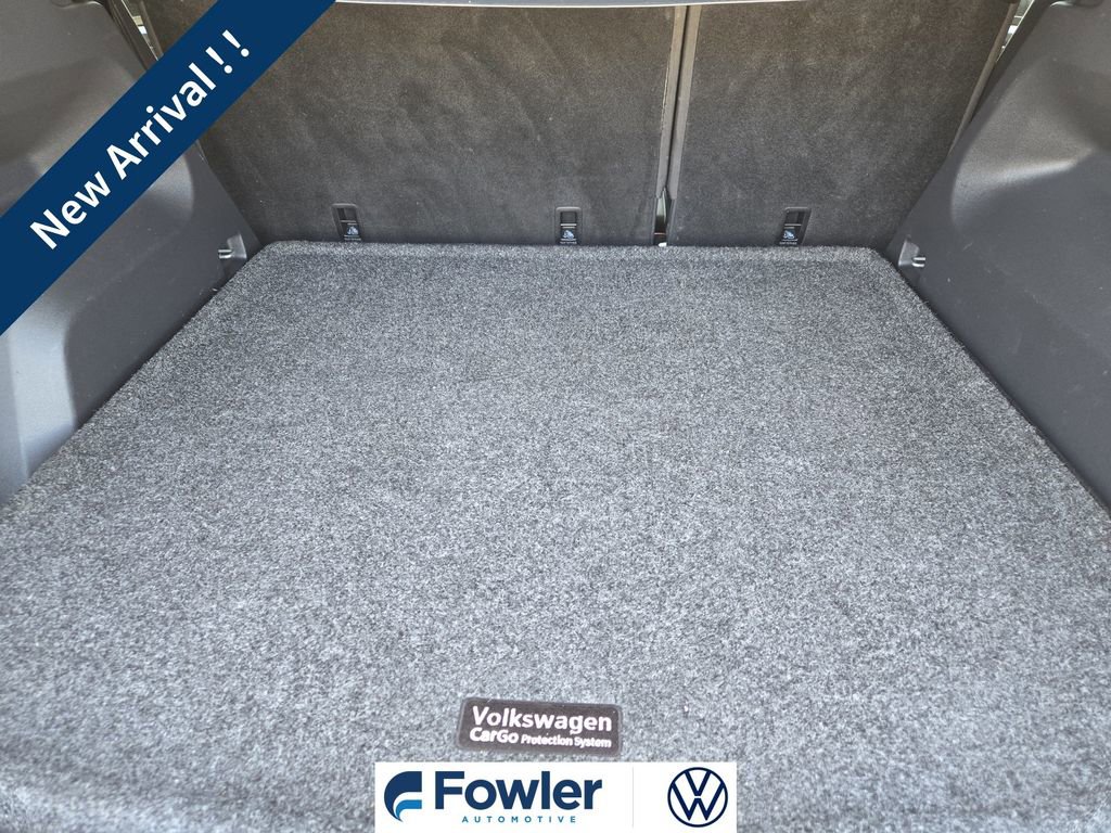 Used 2022 Volkswagen Atlas Cross Sport SE image 33