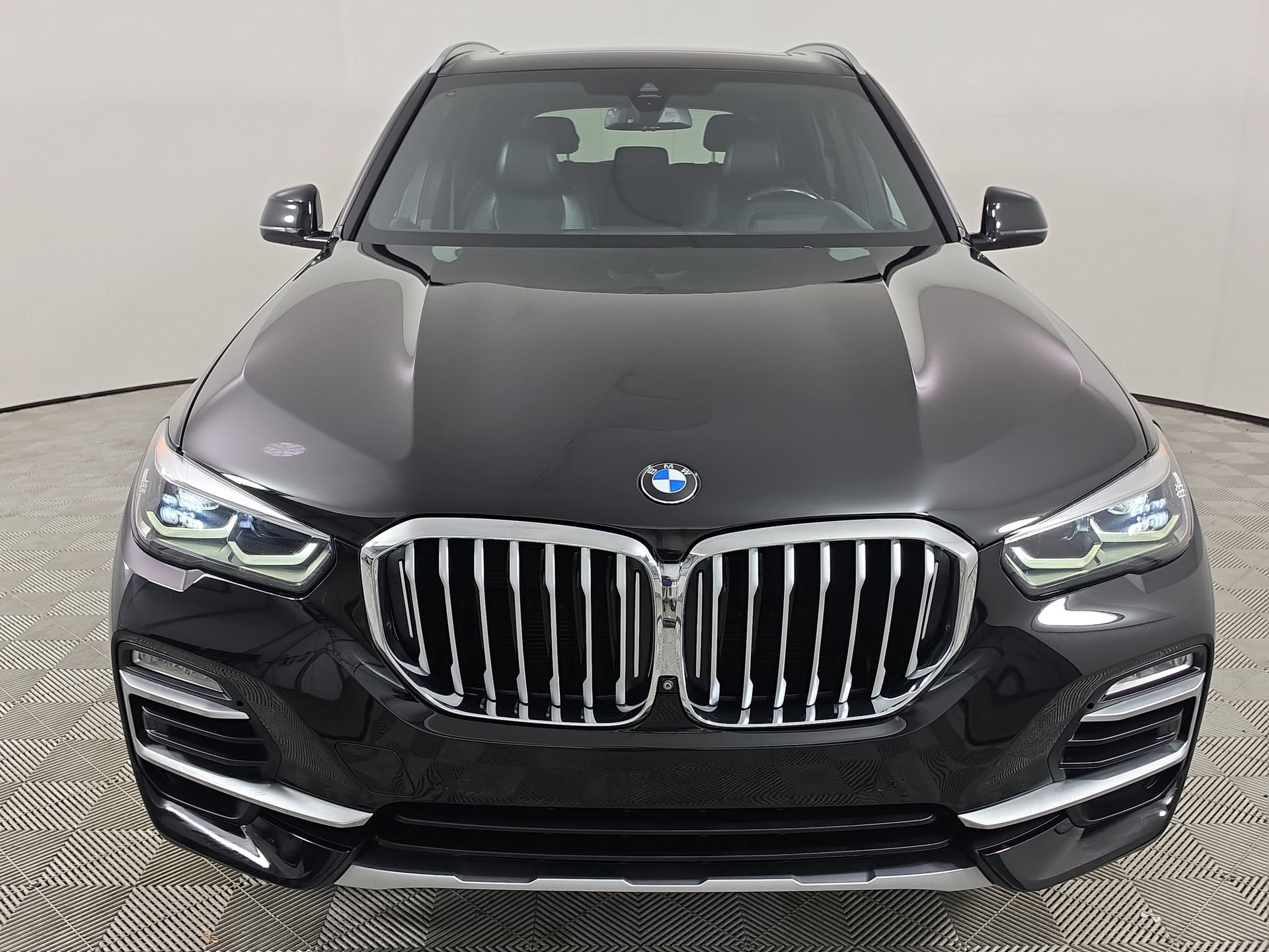 Used 2020 BMW X5 sDrive40i w/ Premium Package RWD image 2