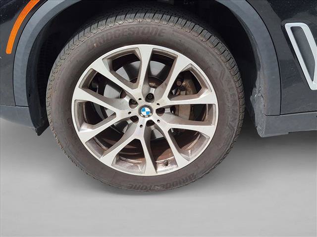 Used 2021 BMW X5 xDrive40i w/ Premium Package 2 AWD/4WD image 14