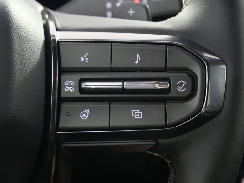 New 2026 GMC Terrain AT4 w/ Convenience Package III AWD/4WD image 24