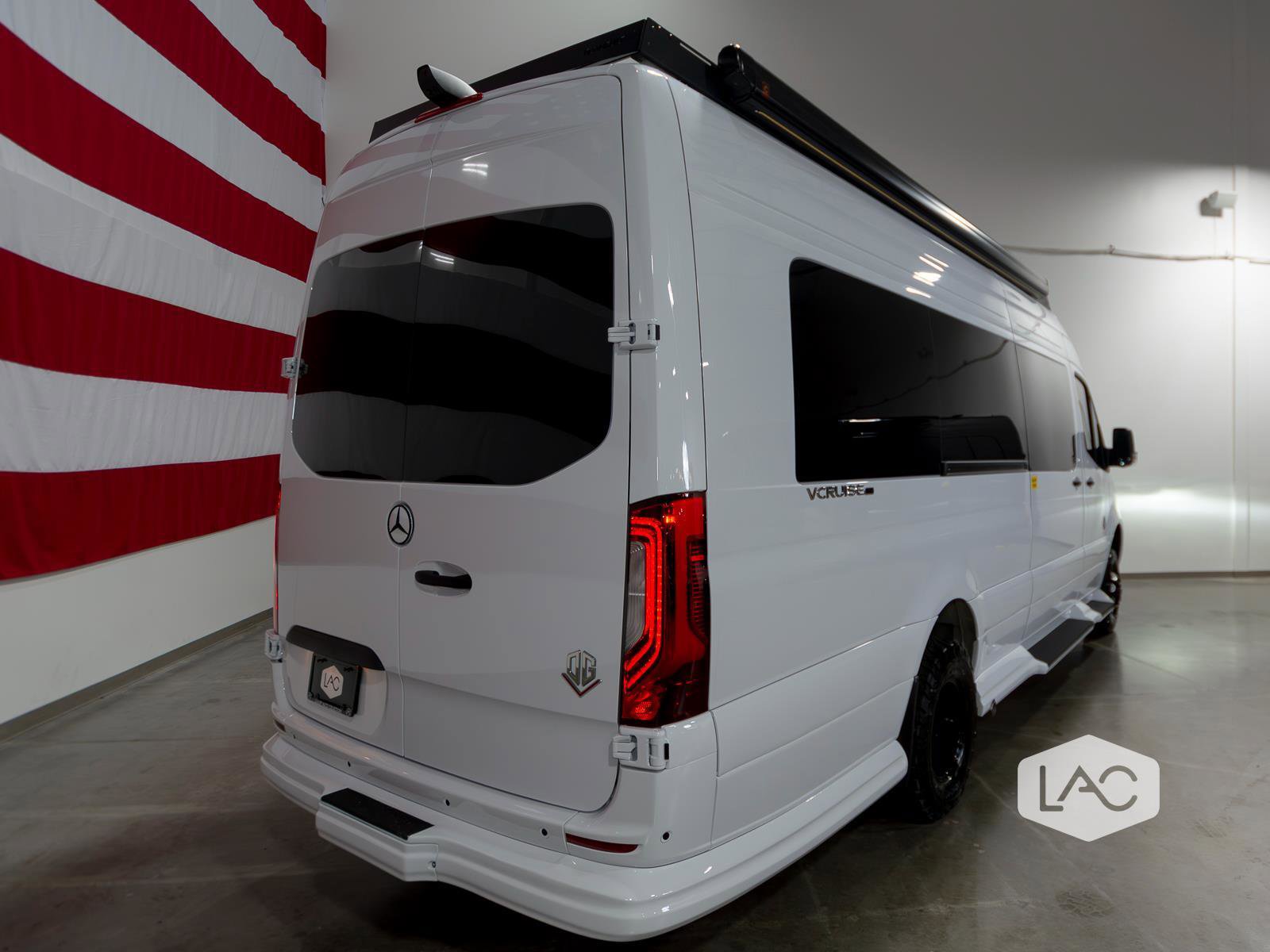 Used 2025 Mercedes-Benz Sprinter 3500 image 37