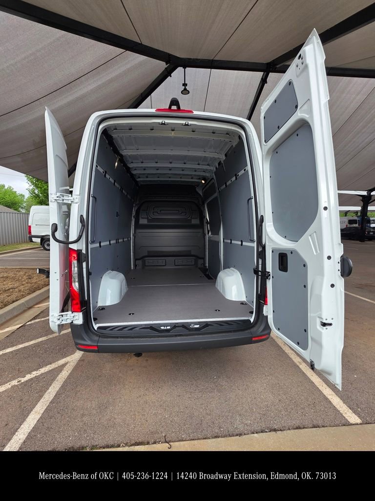 New 2026 Mercedes-Benz Sprinter 2500 image 5