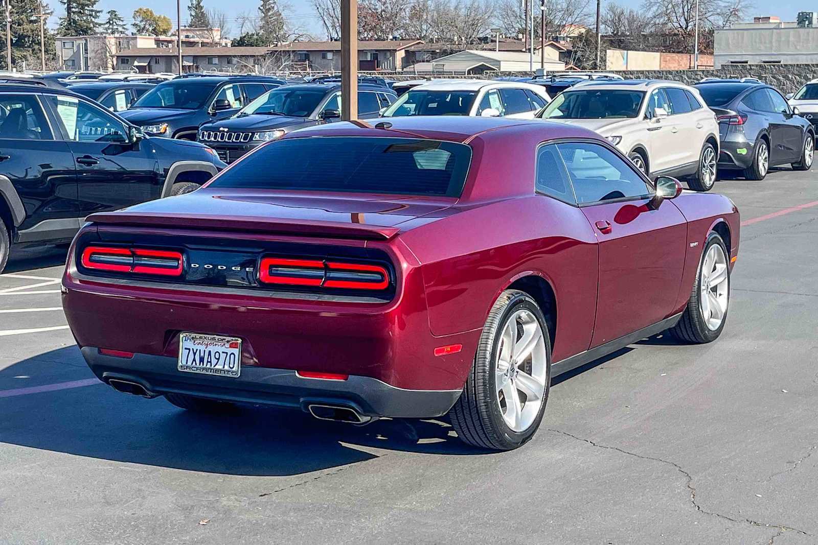 Used 2017 Dodge Challenger R/T image 4