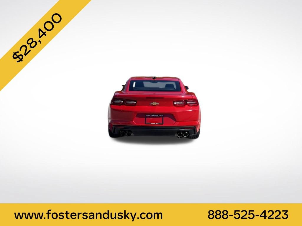 Used 2022 Chevrolet Camaro LT w/ Technology Package RWD image 4