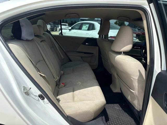 Used 2017 Honda Accord LX image 13