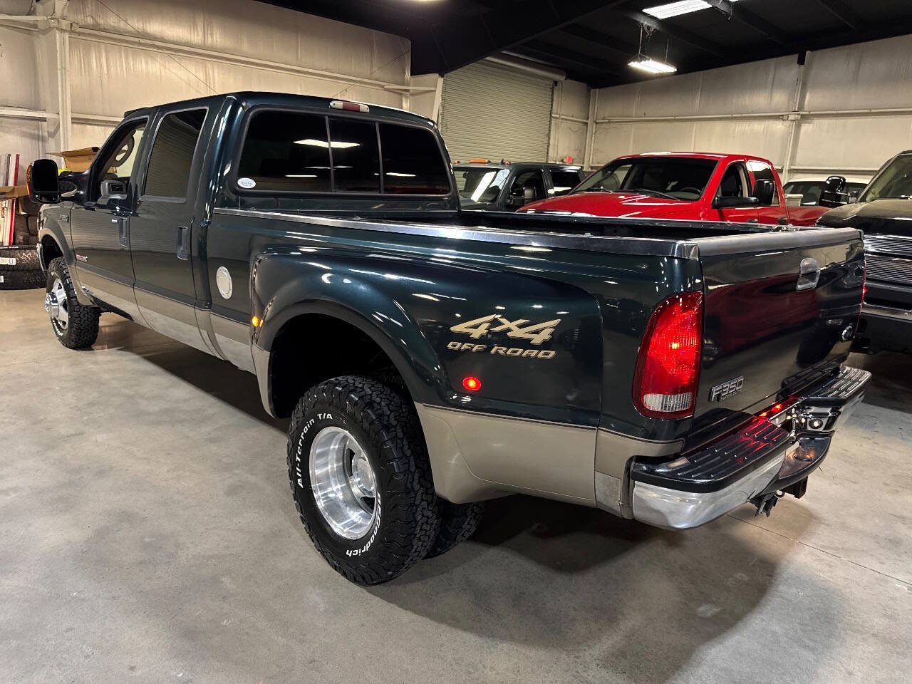 Used 2004 Ford F350 XL AWD/4WD image 3