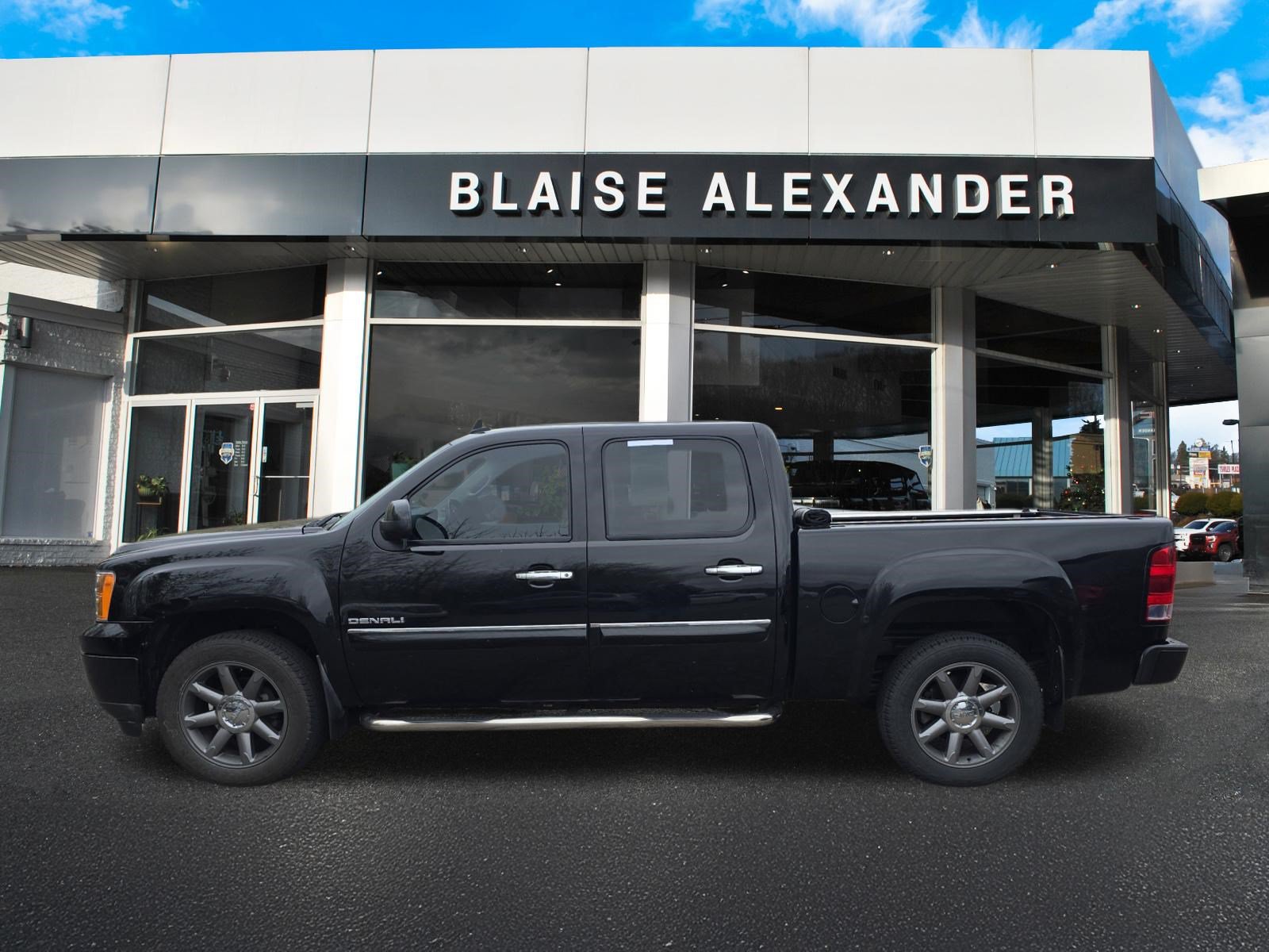 Used 2012 GMC Sierra 1500 Denali AWD/4WD image 7