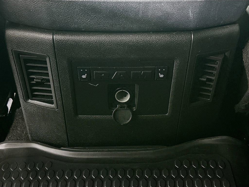 Used 2017 RAM 3500 Laramie Longhorn image 22