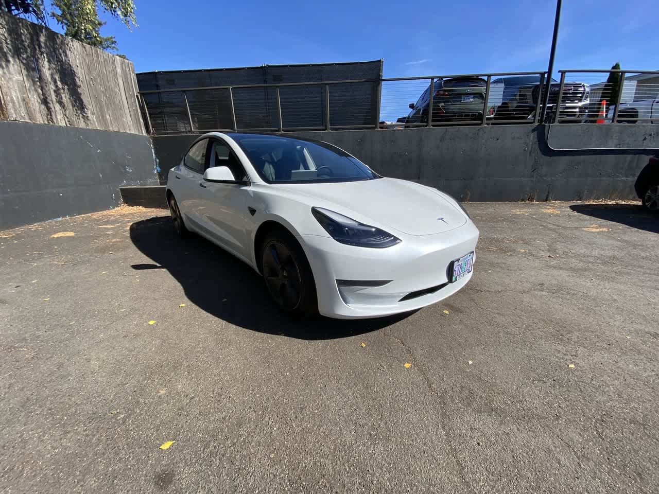 Used 2023 Tesla Model 3 Standard Range RWD image 8