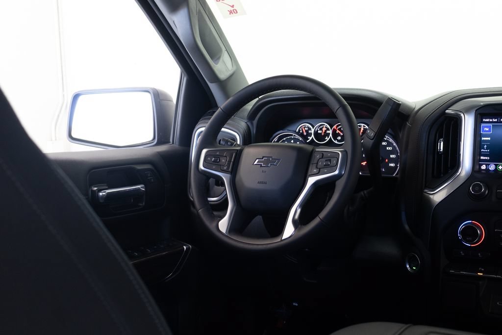 Used 2022 Chevrolet Silverado 1500 LT Trail Boss w/ Safety Package AWD/4WD image 24