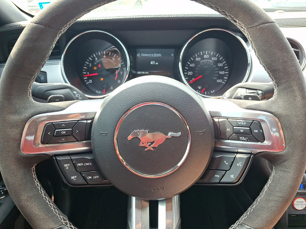 Used 2015 Ford Mustang Premium RWD image 23