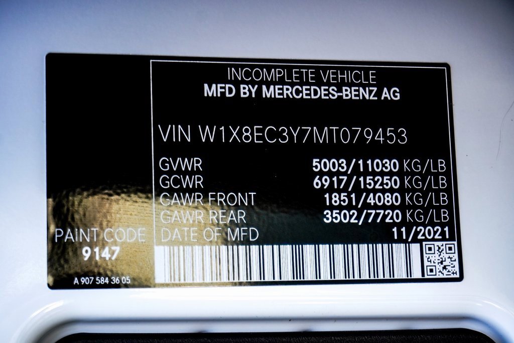 Used 2021 Mercedes-Benz Sprinter 3500 w/ Swivel Seat Package image 50