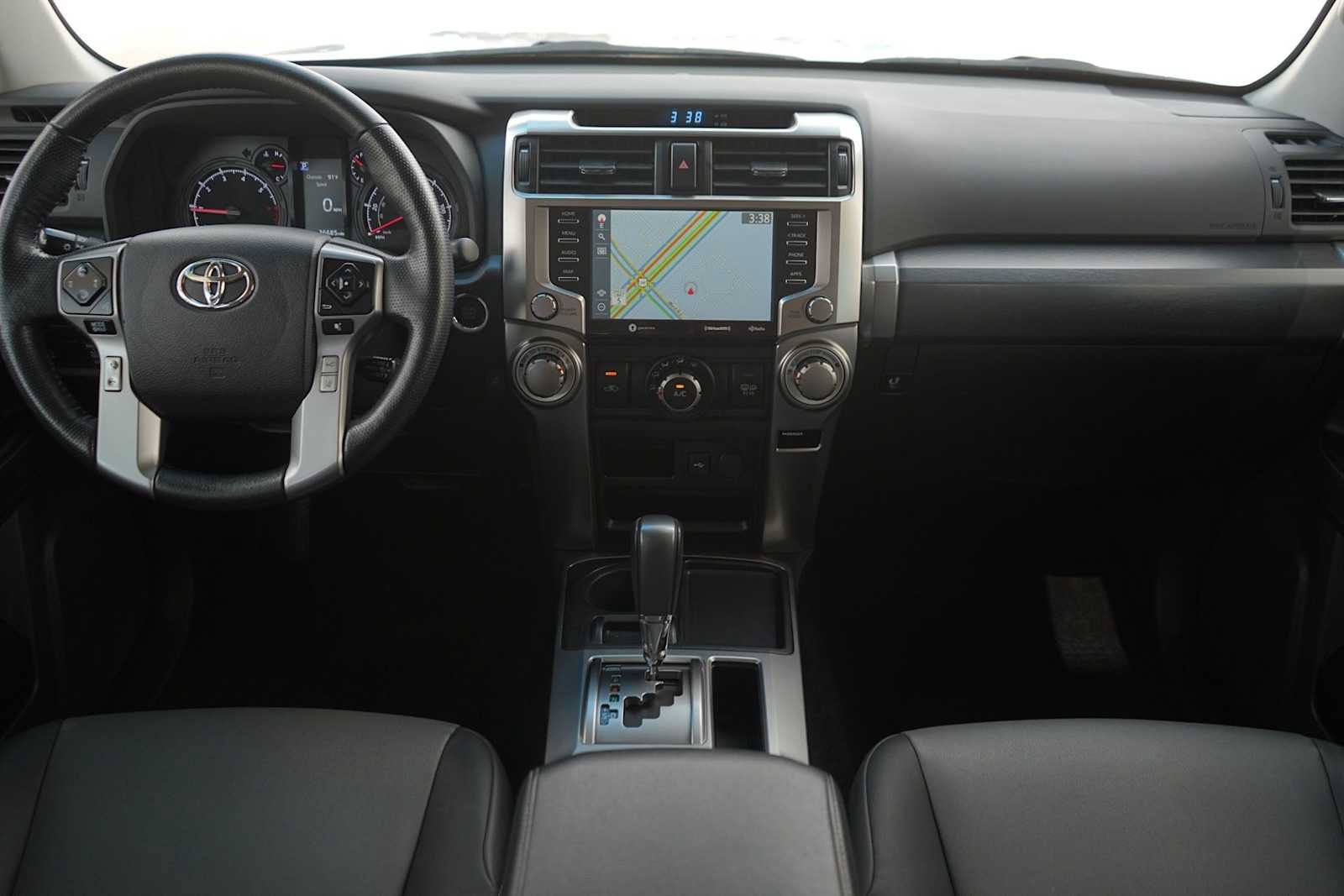 Used 2023 Toyota 4Runner SR5 Premium w/ Moonroof Package RWD image 10