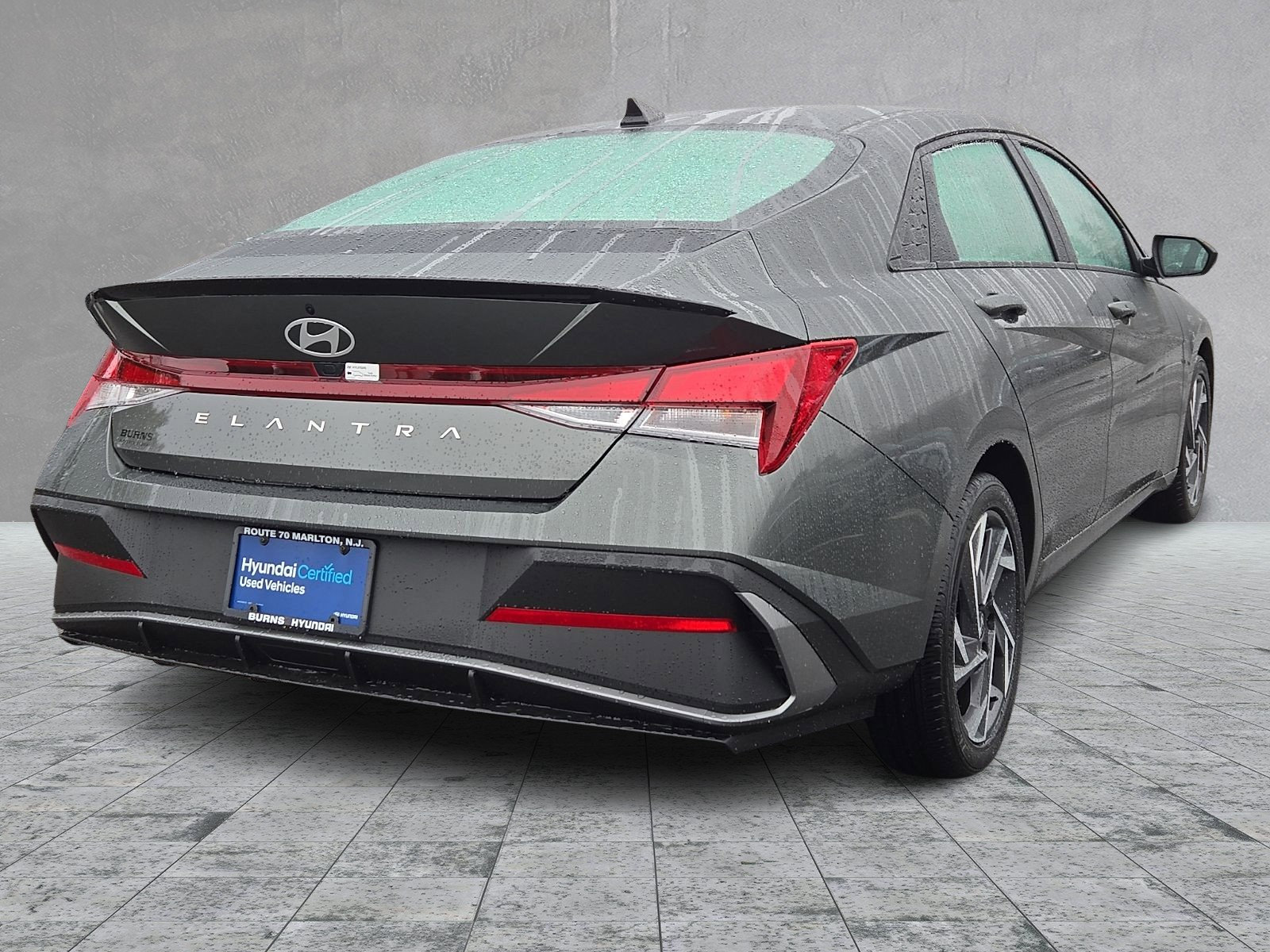 Used 2025 Hyundai Elantra Sport image 10