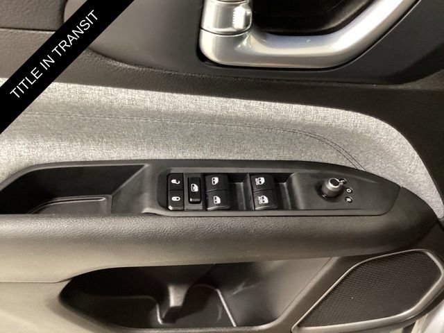 Used 2023 Jeep Compass Latitude w/ Convenience Group AWD/4WD image 18