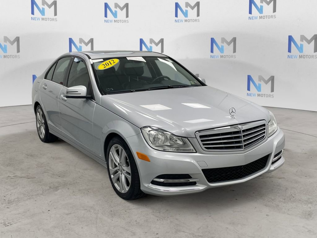 Used 2012 Mercedes-Benz C 300 4MATIC Sedan image 5