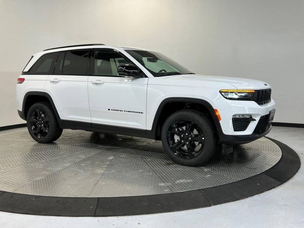 New 2025 Jeep Grand Cherokee Limited w/ Luxury Tech Group II
