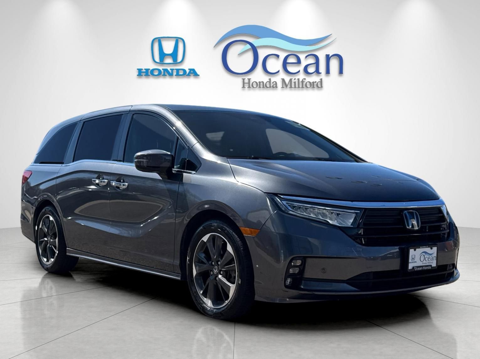 Used 2023 Honda Odyssey Elite image 1