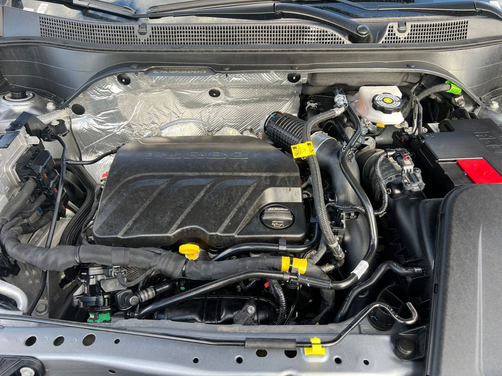 Used 2025 Chevrolet Trax LT FWD image 32