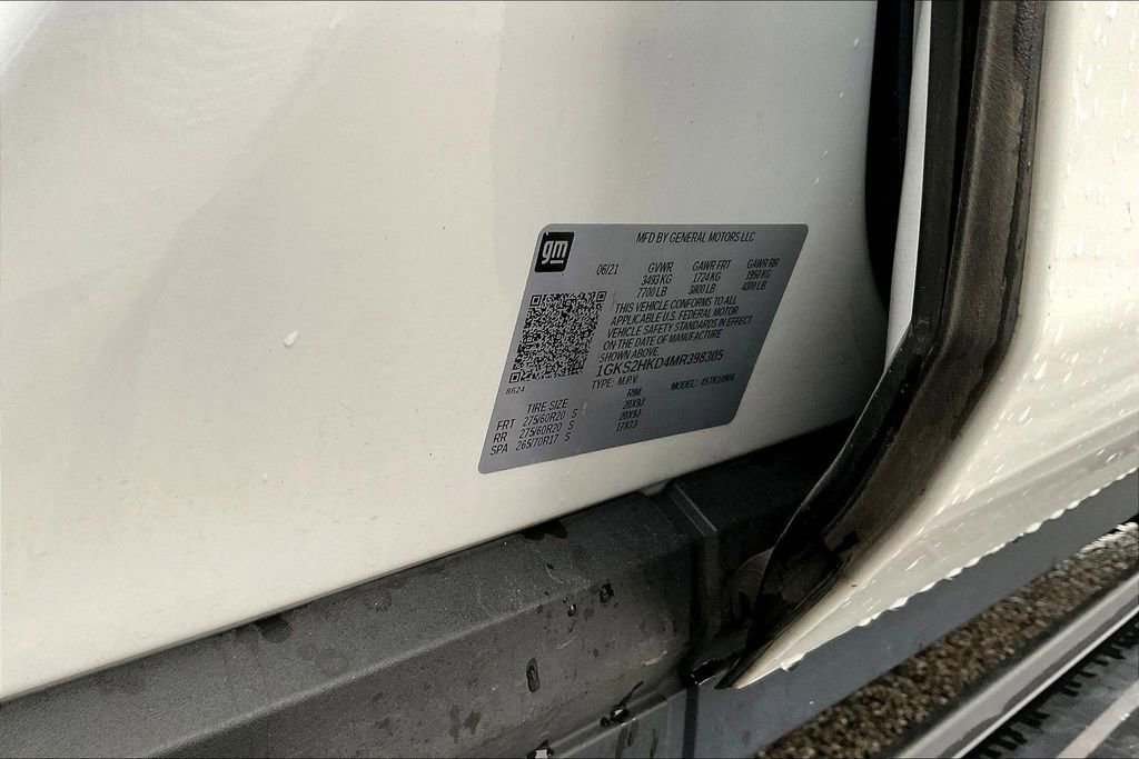 Used 2021 GMC Yukon XL AT4 w/ AT4 Premium Package image 21